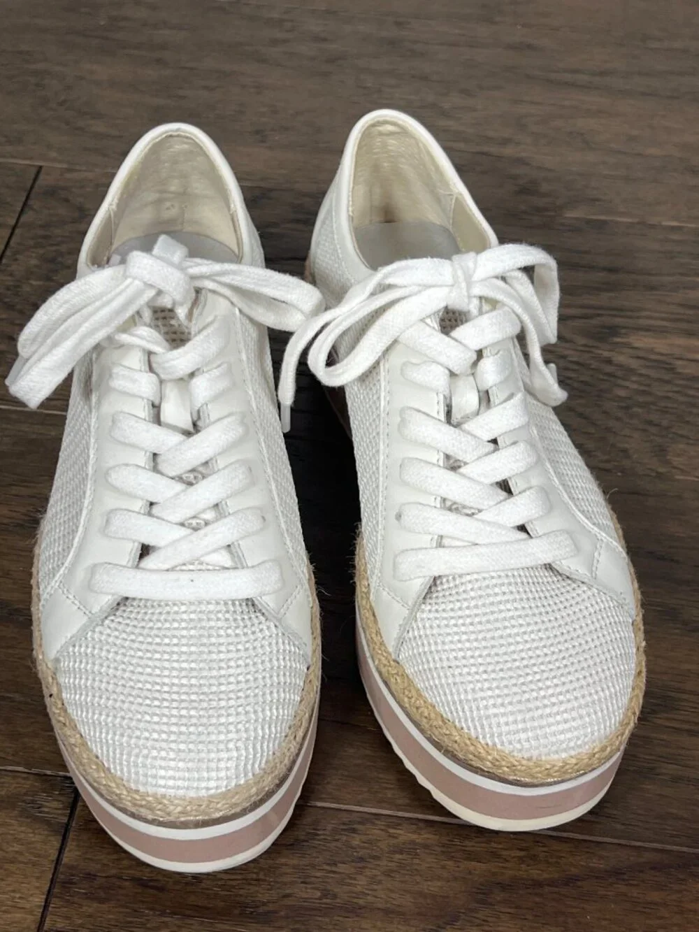 DOLCE VITA Women's Telah Mesh Leather Platform Sneaker Ivory Sz 6 EUC